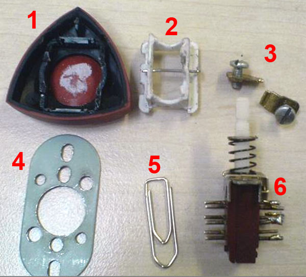 Необходимые элементы для ремонта кнопки аврийной сигнализации Renault Laguna 2